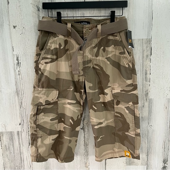 Lee Other - Lee Men’s Camo Shorts Size 29 Multi Pockets With Belt New With Tags